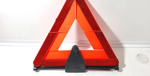 Audi A6 S6 C5 4B Emergency warning sign 4B5860251B 4B5860285B