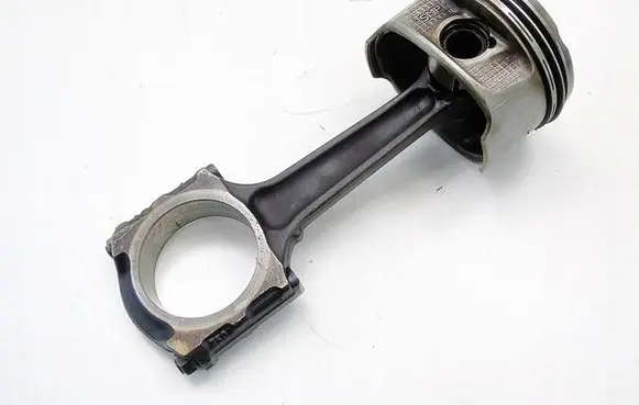 Citroen C5 Piston with connecting rod