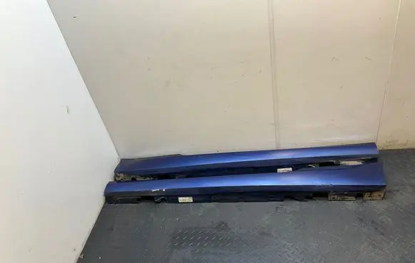 BMW 3 E92 E93 Sill 8041197 8041198