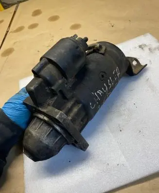 Chrysler Grand Voyager II Starter motor