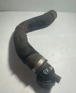 Audi A6 S6 C6 4F Engine coolant pipe/hose 4F0121055