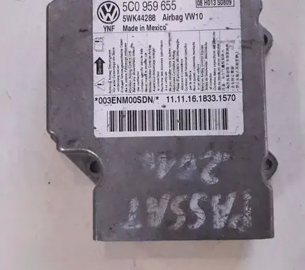 Volkswagen Golf Plus Airbag control unit/module 5C0959655