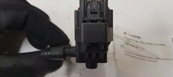Volvo XC90 Exhaust gas pressure sensor