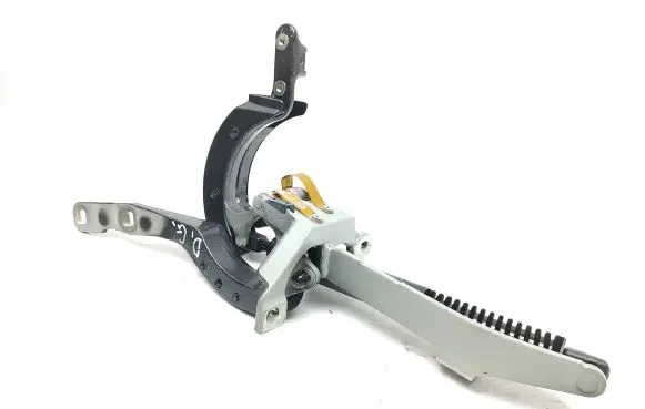 BMW 5 F10 F11 Tailgate/trunk/boot hinge 7210557 131212