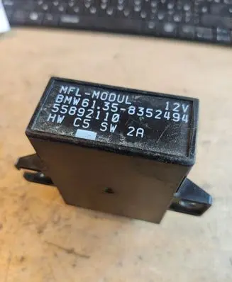 BMW 7 E38 Steering rack control module 61358352494 8352494