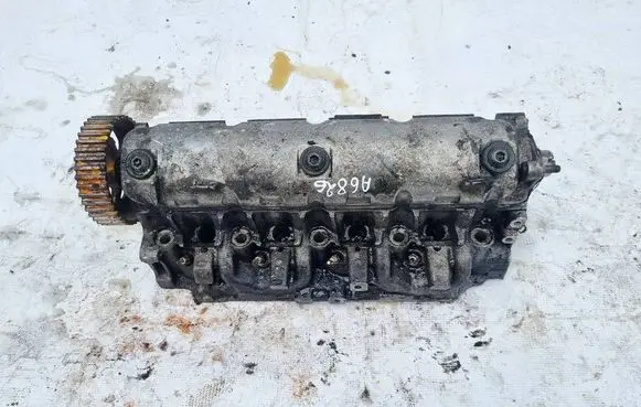 Renault Scenic I Engine head 