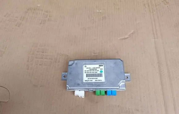Mercedes-Benz CLS C218 X218 Camera control unit module A2079007800 A2079026200 A2079014000