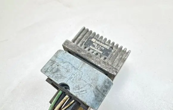 Citroen Xsara Picasso Glow plug pre-heat relay 9640469680 BDL7712