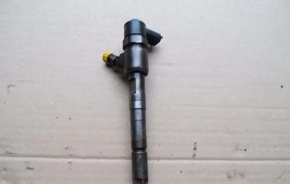 Fiat Grande Punto Fuel injector 0445110183