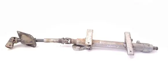 Steering wheel axle set