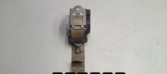 Audi TT TTS Mk2 Front seatbelt 8J8857805B