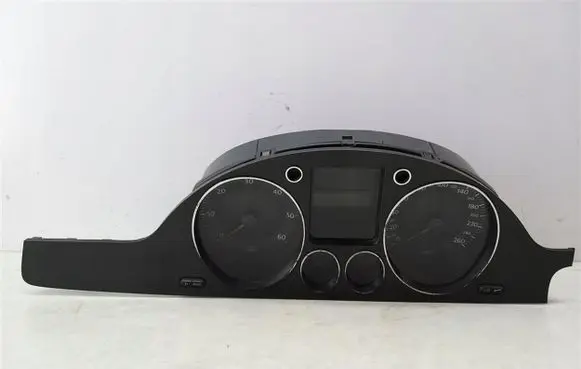 Volkswagen PASSAT B6 Speedometer (instrument cluster)