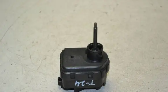 Toyota Previa (XR30, XR40) II Headlight level adjustment motor 
