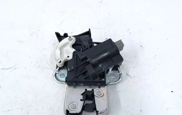 Tailgate/trunk/boot lock/catch/latch
