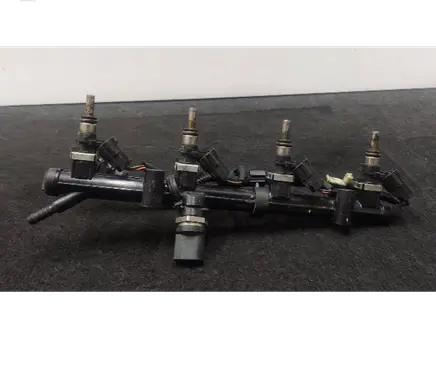 Audi A4 S4 B8 8K Fuel main line pipe 06K133681A