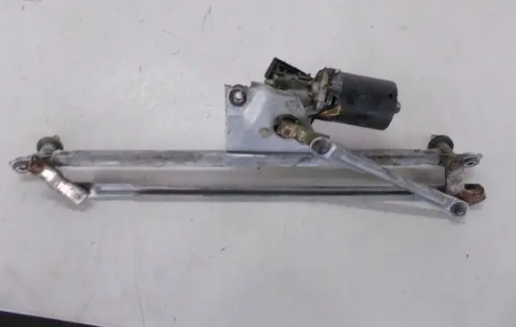 Opel Vectra B Front wiper linkage 