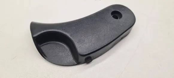 BMW 3 E46 Engine bonnet (hood) release handle 8223163