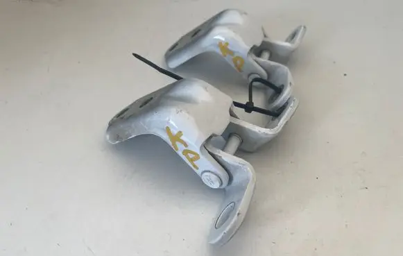 KIA Sportage Front door hinge set 