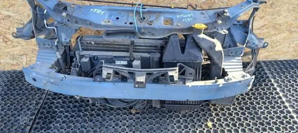Opel Zafira B Radiator support slam panel