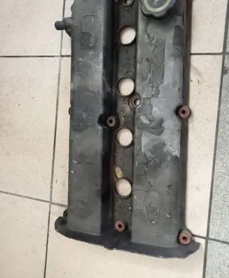 Ford Focus Rocker cam cover 0000