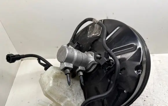 Peugeot 308 Brake booster 9675405480 0493398 0493393