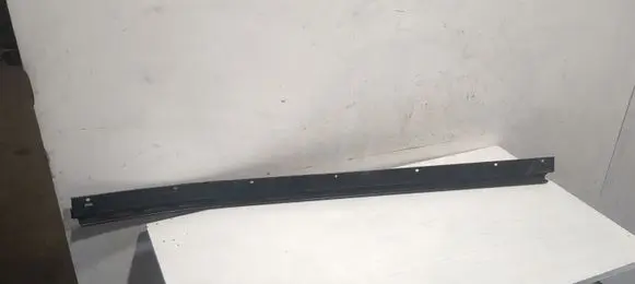 Opel Insignia A Sliding door middle rail 