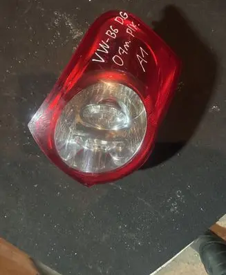 Volkswagen PASSAT B6 Rear/tail lights 27458002