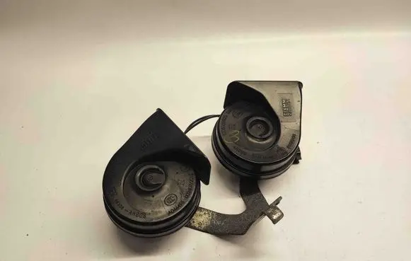 Ford Fusion Horn signal DG9T13A803AC A046495