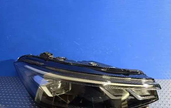 Volkswagen Passat Alltrack Headlight/headlamp 3J1941006