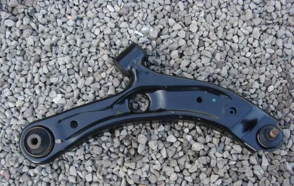Suzuki Swift II Front control arm
