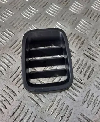 Suzuki Jimny Bonnet/hood grill 