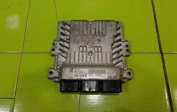 Peugeot 508 Engine control unit/module 9801622880 12AB36