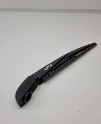 Toyota RAV 4 (XA50) Rear wiper blade 