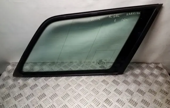 Audi A4 S4 B6 8E 8H Rear side window 