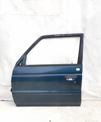 Mitsubishi Pajero Front door MB861335