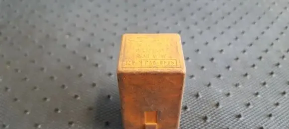 Ford Mondeo MK I Other relay 93BG14K087AA C8F6A