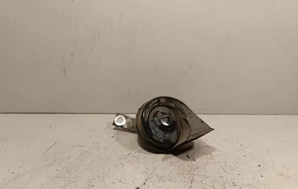 Nissan Navara D40 Horn signal 001157
