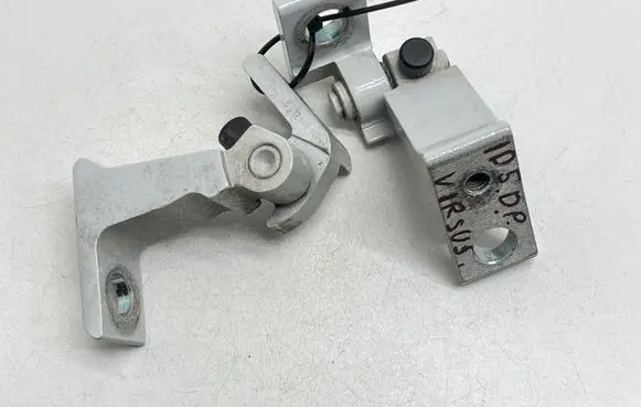 Volkswagen ID.5 Front door hinge set 11A831406B