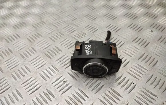 Ford Ecosport Light switch AV1T13D061AE