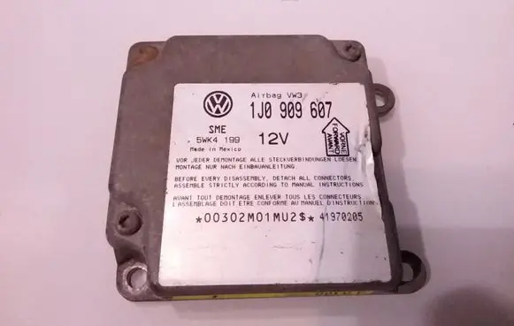 Volkswagen PASSAT B5 Airbag control unit/module 1J0909607
