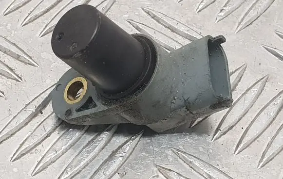 Mercedes-Benz C W203 Camshaft position sensor A0041536028