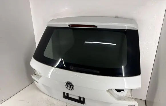 Volkswagen Tiguan Allspace Tailgate/trunk/boot lid 5NA827025K 5NA827025J