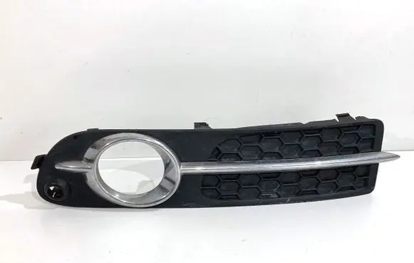 Volvo S80 Front bumper lower grill 30655929