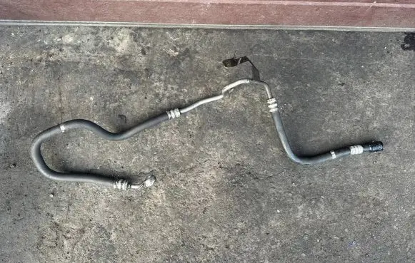 BMW 5 E60 E61 Power steering hose/pipe/line 6777277