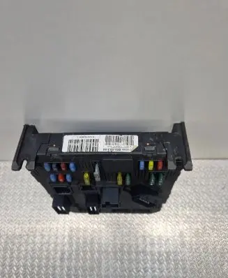 Peugeot 407 Fuse module S120104600L BSIS0300 708480