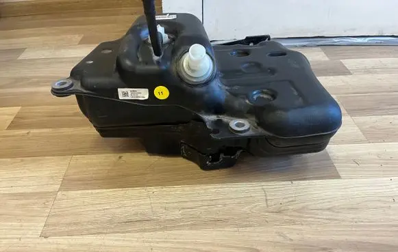 Opel Zafira C AdBlue liquid reservoir 39023844 366209939 LNA1317255GM