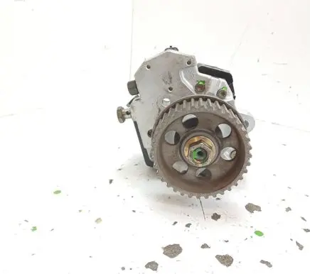 Jeep Cherokee III KJ Fuel injection high pressure pump 0445010084