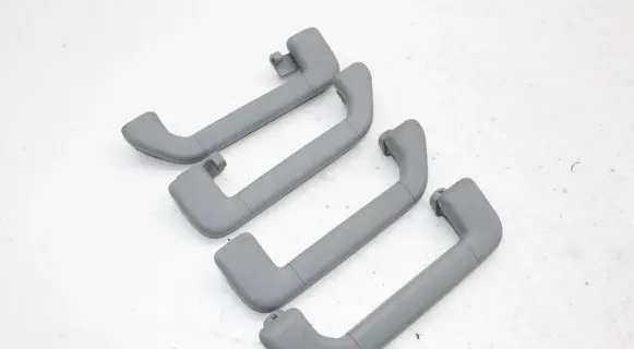 Volkswagen Touareg II A set of handles for the ceiling 