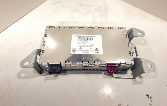 Mercedes-Benz E W212 Antenna control unit A1669003407