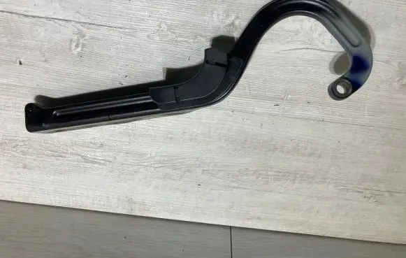 Mercedes-Benz CLK A208 C208 Tailgate/trunk/boot hinge 2087500121